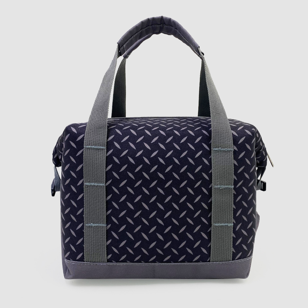 UN0457-black (3)